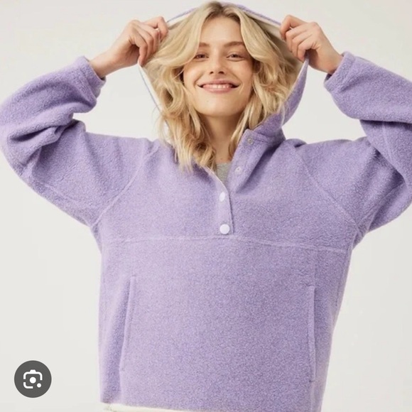 Outdoor Voices Tops - Outdoor Voices Lavender Megafleece snap Sherpa Hoodie